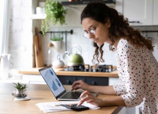 Високоприбуткові ETF: Чому лідери минулого року можуть бути найгіршим вибором