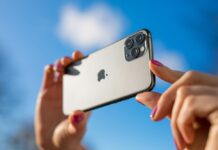 Cómo los iPhones reacondicionados de REBORN ahorran dinero y ayudan al planeta